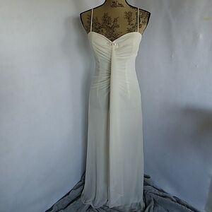 Onyx Nite Women's Evening Long Gown Dress